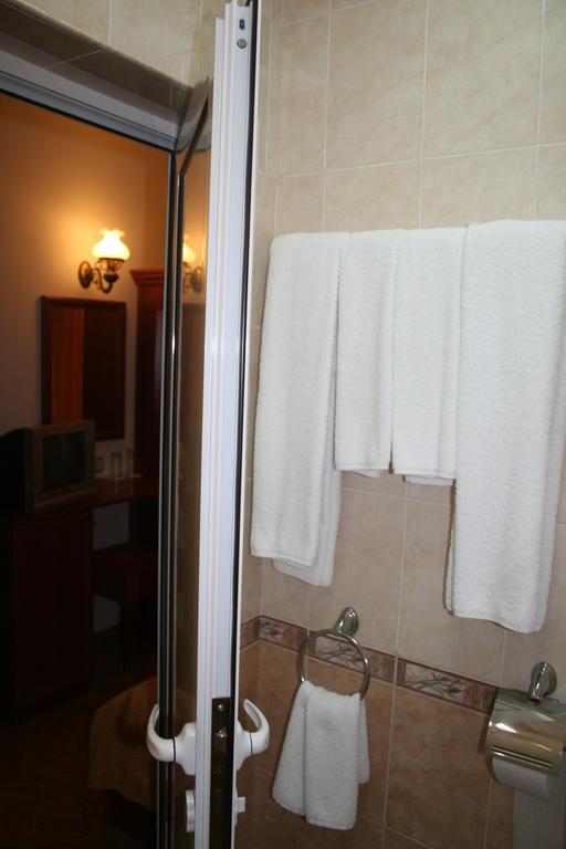 Todorova House Hotel Zlatograd Exterior photo