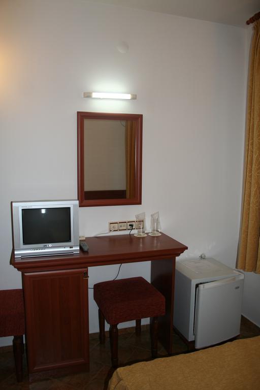 Todorova House Hotel Zlatograd Exterior photo